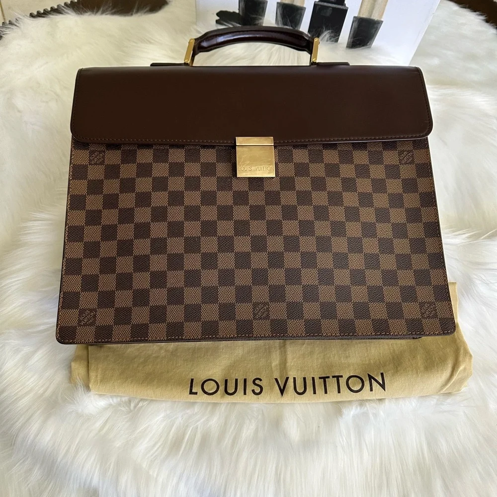 Damiar Briefcase